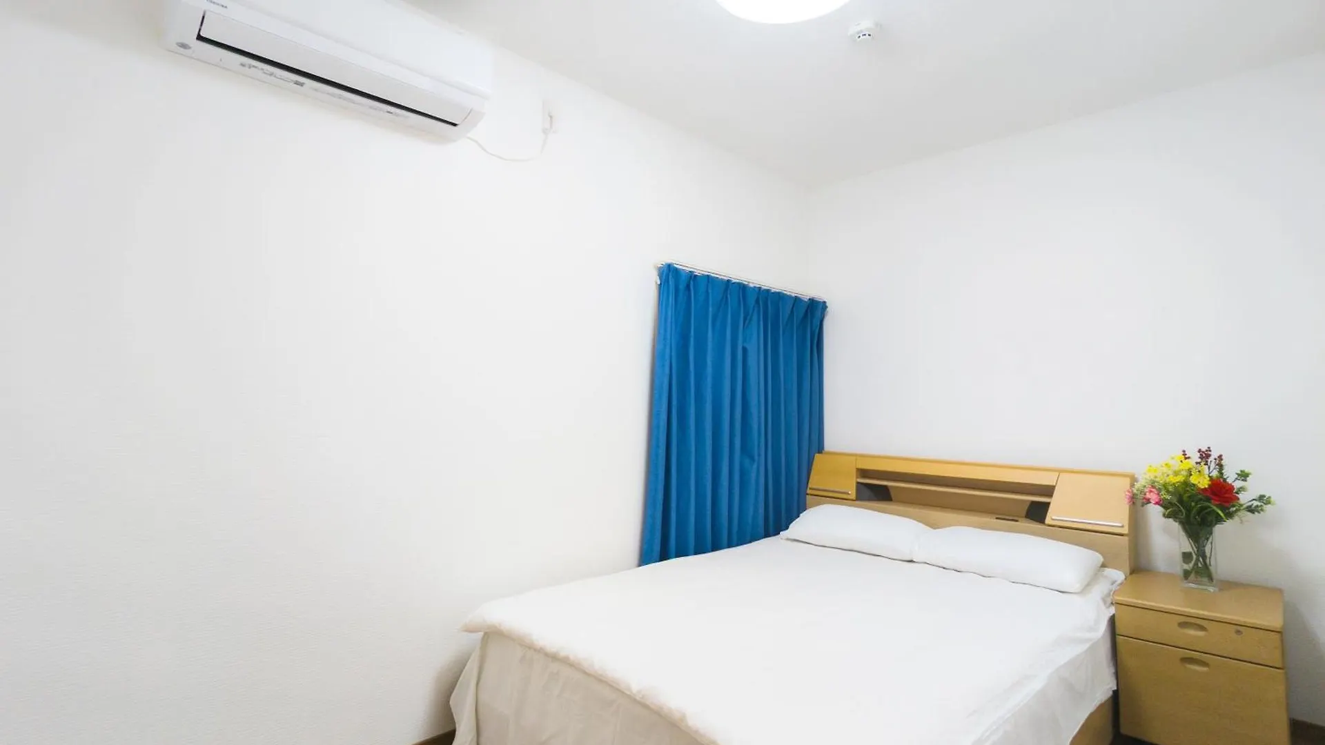 Apartmán 花園町駅から1分 難波から4分 今年リフォーム済み シャワー洗面トイレ各階付き 通天閣難波天王寺大阪城近々 Wi-Fi有り 星夜屋